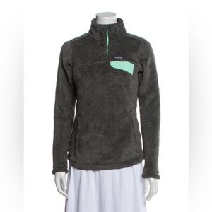 XS Patagonia gray fleece pullover
